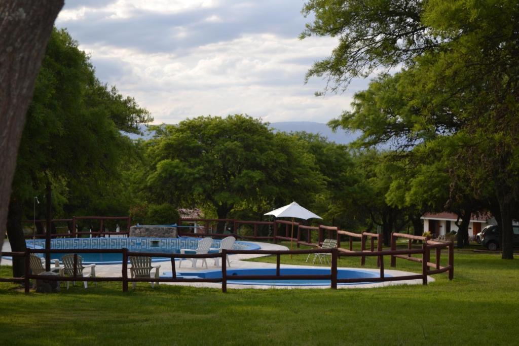 Cabanas Los Algarrobos Villa General Belgrano Extérieur photo