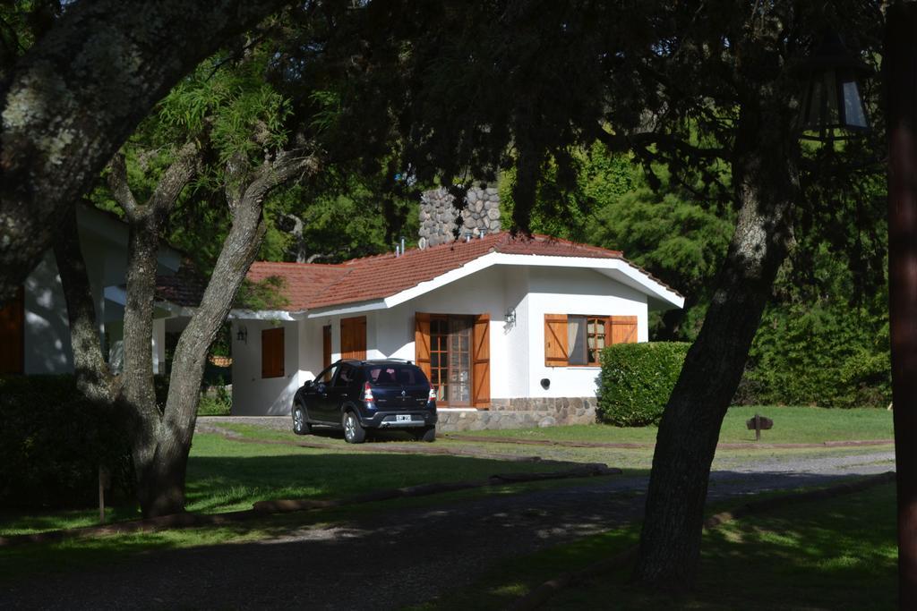 Cabanas Los Algarrobos Villa General Belgrano Extérieur photo