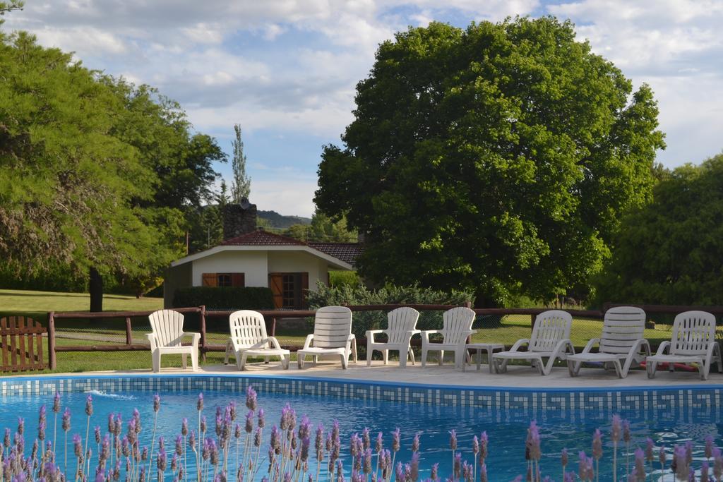 Cabanas Los Algarrobos Villa General Belgrano Extérieur photo