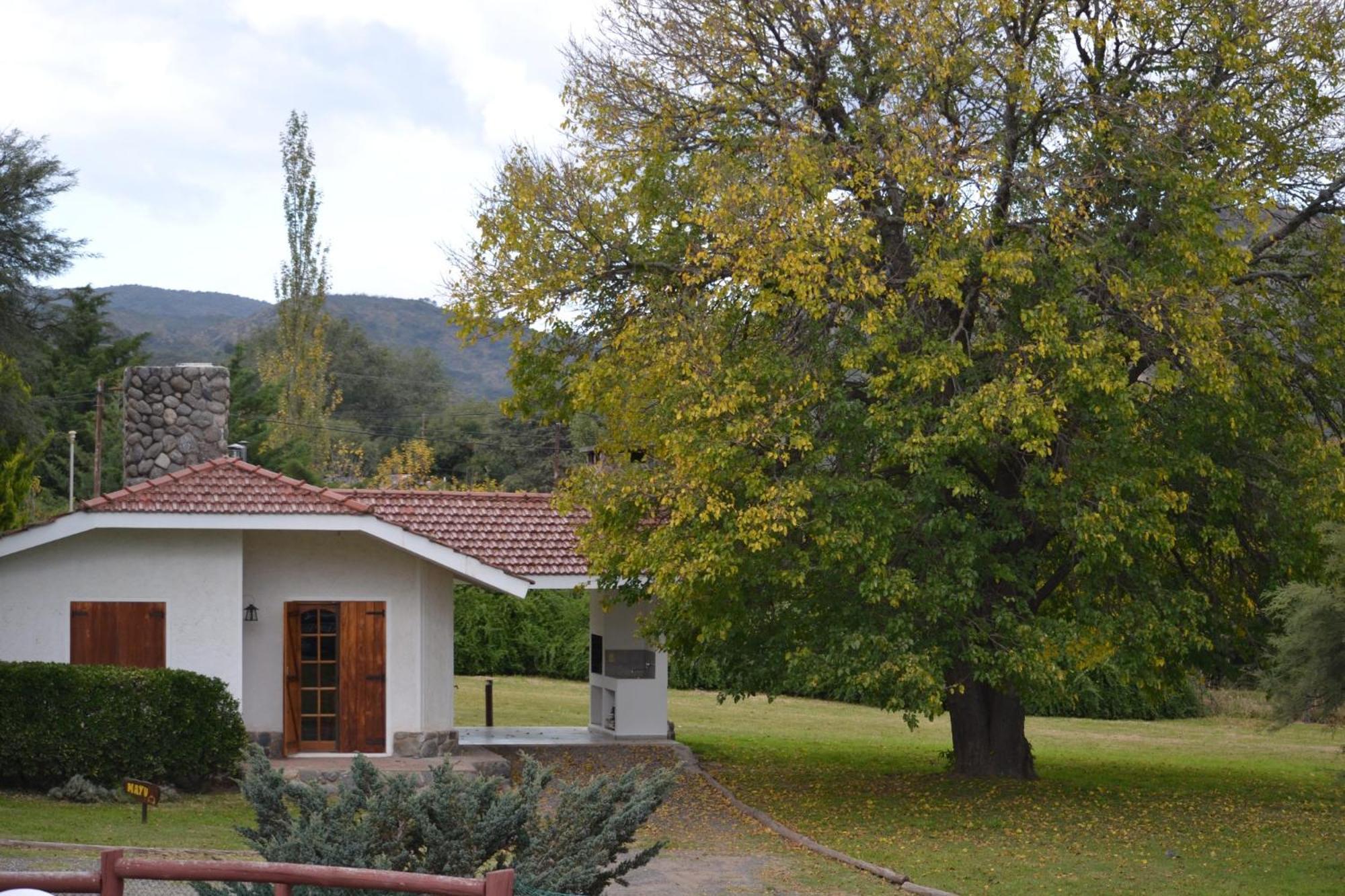 Cabanas Los Algarrobos Villa General Belgrano Extérieur photo