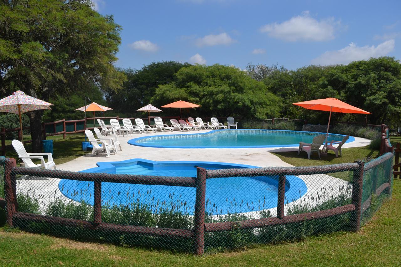 Cabanas Los Algarrobos Villa General Belgrano Extérieur photo
